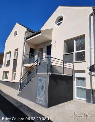  Immeuble � vendre 15 + pi�ces 362 m�