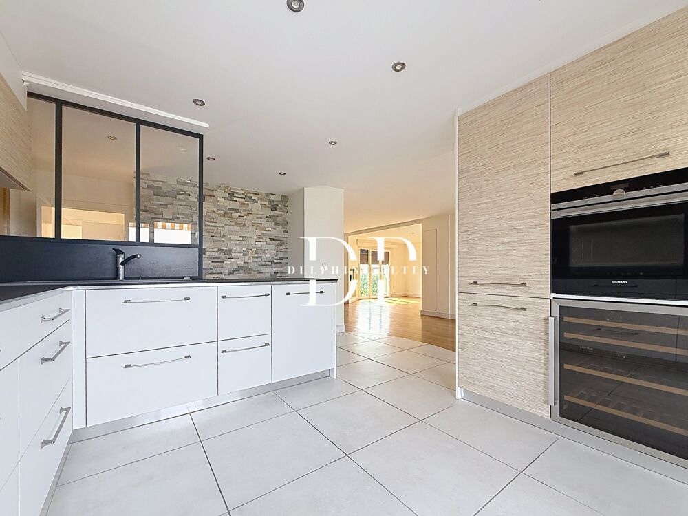 Appartement à vendre 4 pièces de 129,33 m2 (74) Annemasse