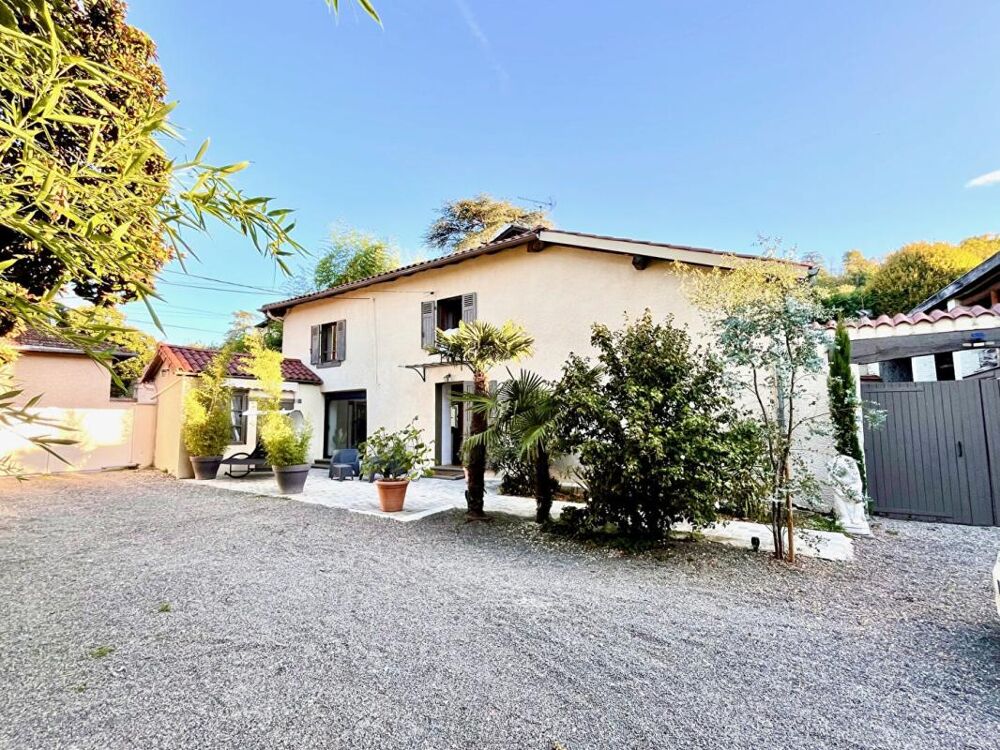 VIENNE - RARE MAISON 4 CHAMBRES 180 m² , Piscine et Dépendances