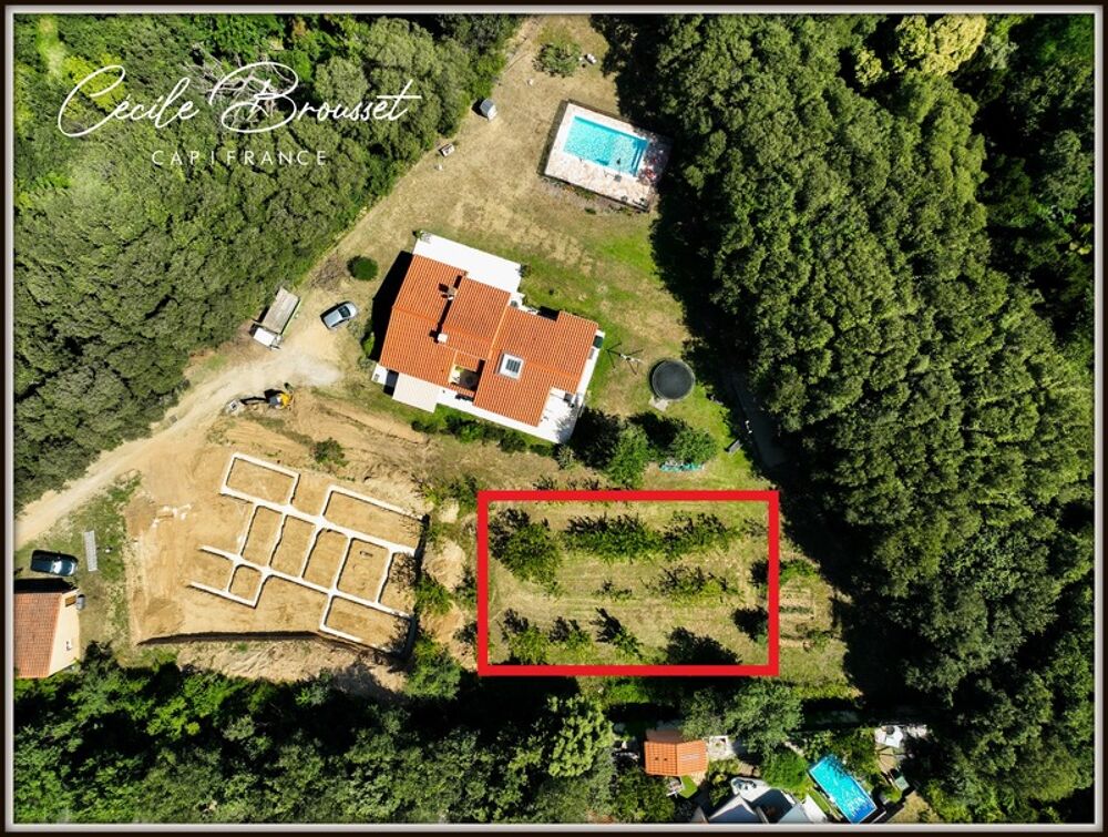 Vente Terrain Terrain constructible de 1 027 m² – Quartier recherché de Céret Ceret