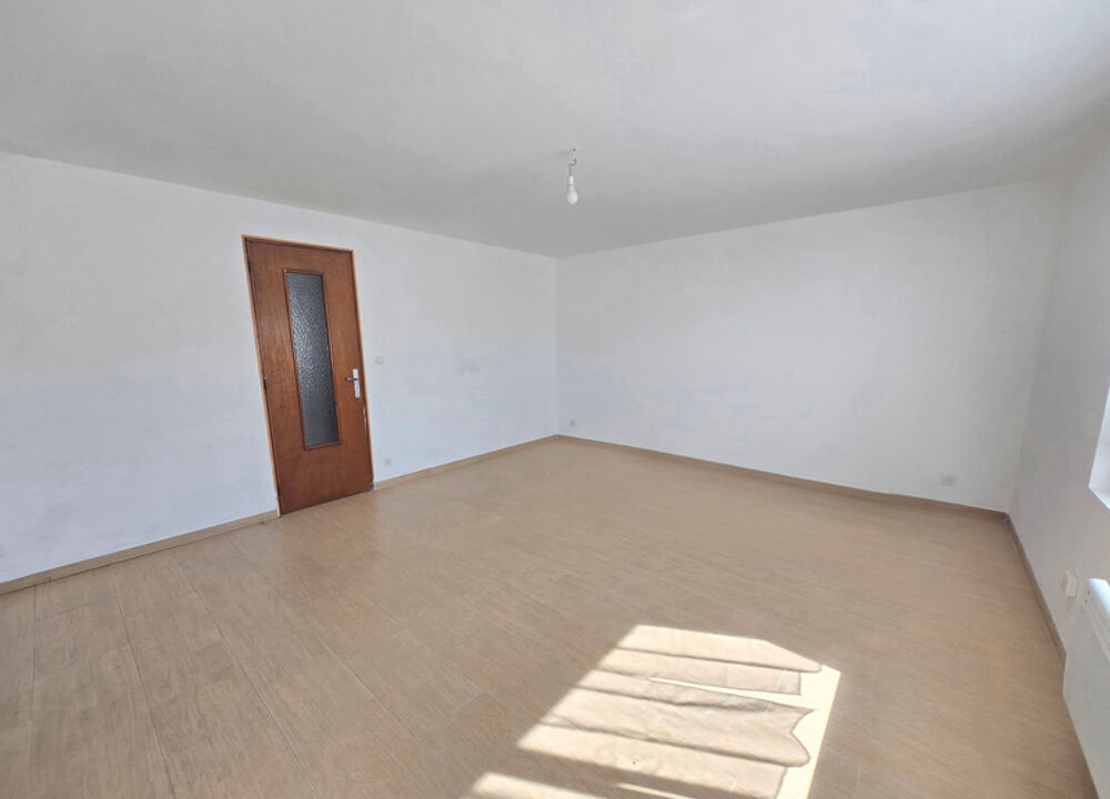 T3 Fos-sur-Mer  63 m²  RDC - Jardin- Terrasse  Proche plage  Sans syndic
