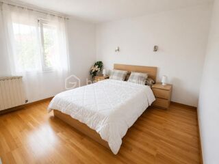  Propriété/château à vendre 10 pièces 270 m²