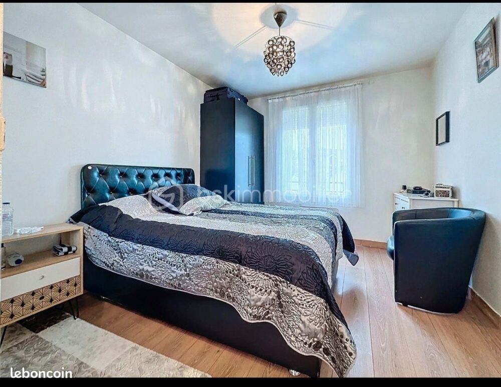 Appartement Atypique type F4 'le charme d'une maison'