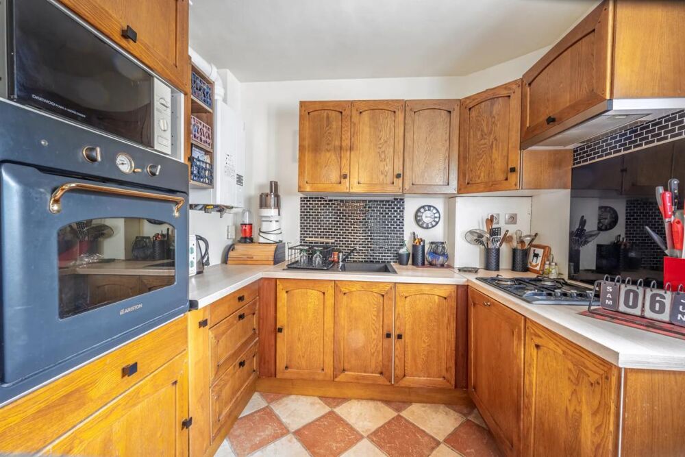 Vente Maison Maison de 5 pièces de 80 m² à Sainte-Geneviève-des-Bois Sainte genevieve des bois