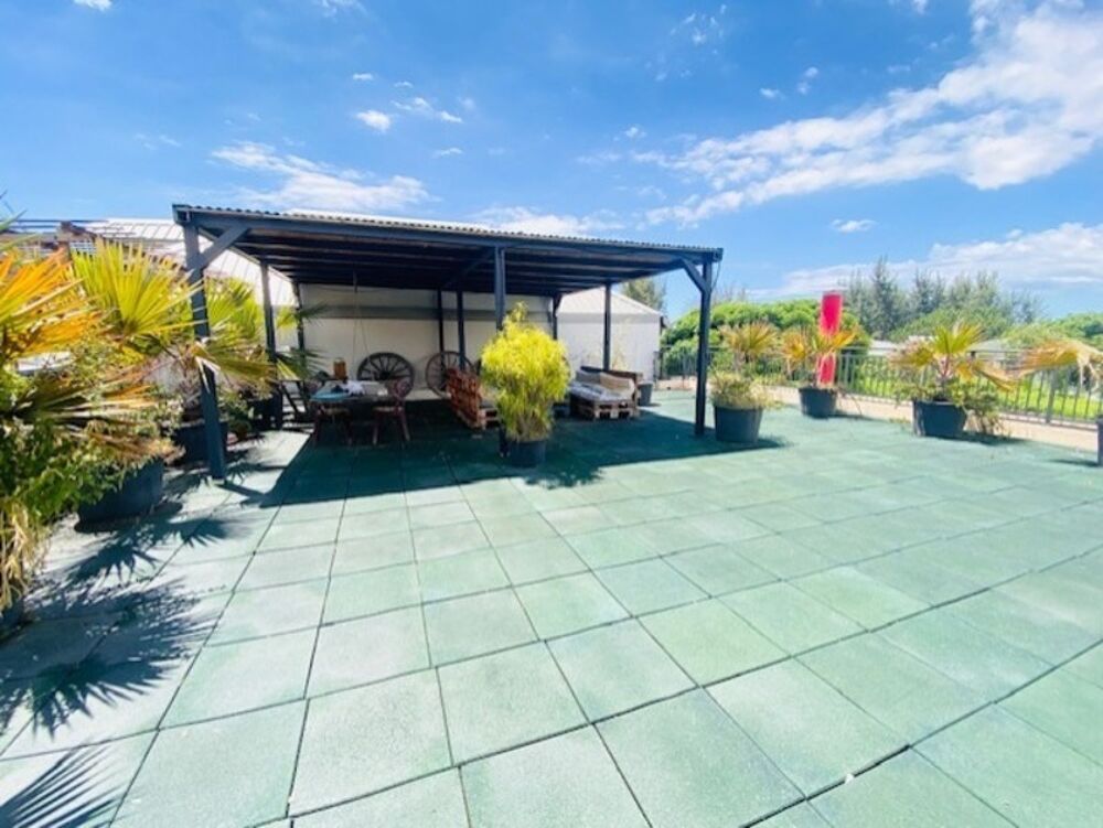 Vente Immeuble Immeuble de 3 niveaux 800 m² SAINT PAUL (974) - 2.180.000€ Saint paul