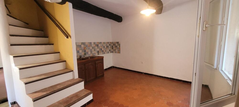 BRIGNOLES - T2 + STUDIO INDEPENDANT - COUR, TERRASSE ET COMBLES