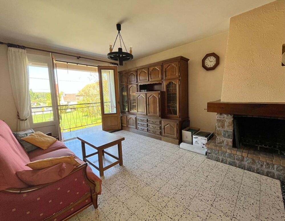 Vente Maison Maison  5 pièce(s) 95 m2 - sur Sous-sol 82m² - Terrain de 1607m² Noyon