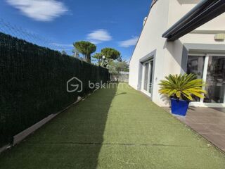  Villa  vendre 4 pices 104 m