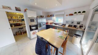  Villa à vendre 5 pièces 150 m²