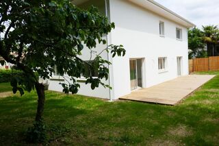  Maison  vendre 5 pices 144 m