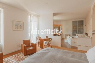  Propriété/château à vendre 8 pièces 255 m²