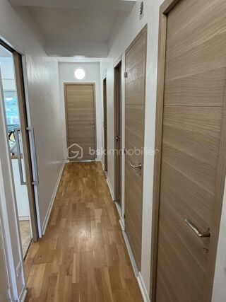  Appartement à vendre 4 pièces 84 m²