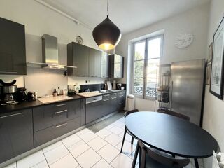  Appartement à vendre 5 pièces 133 m²