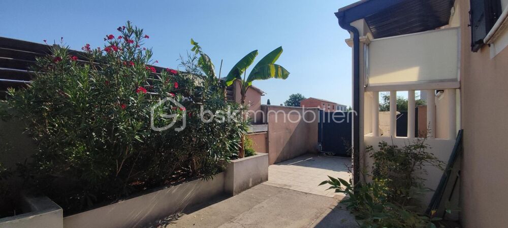 Villa de 132m² avec jardin, garage, piscine et terrasse