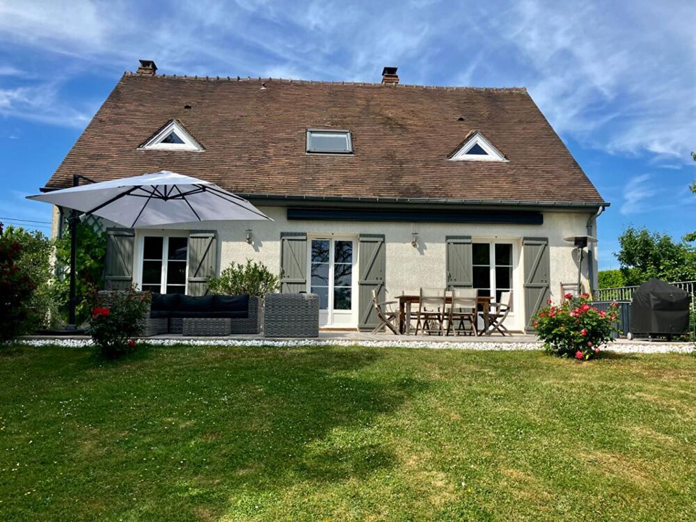 CREPY EN VALOIS - MAISON 5 CHAMBRES 198 m², Rue d'Hazemont