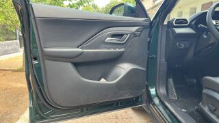 MG.ZS 1.5 L Hybrid+ 197 BVA Luxury 2025 occasion 13510 Eguilles