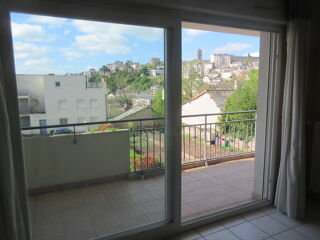  Appartement à louer 3 pièces 73 m²