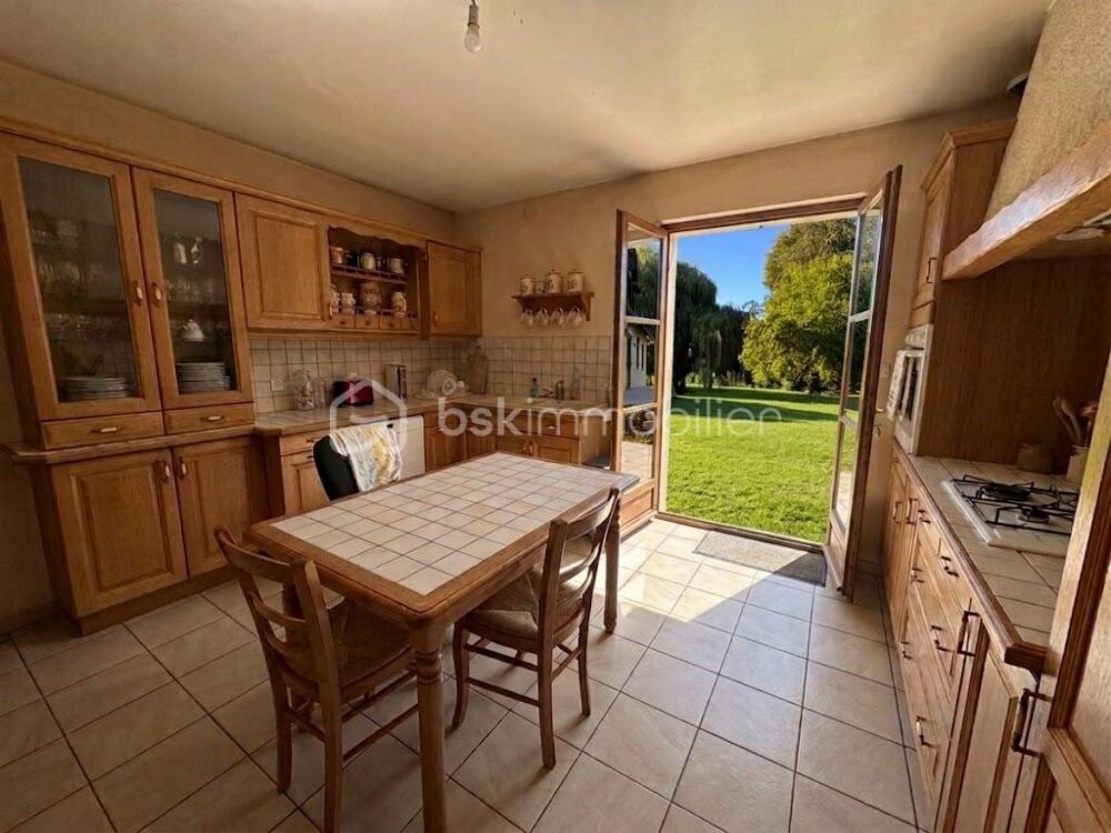 Vente Maison MAISON A COLOMBAGES DE 173M2 AVEC ILE PRIVÉE Aulnay sur iton