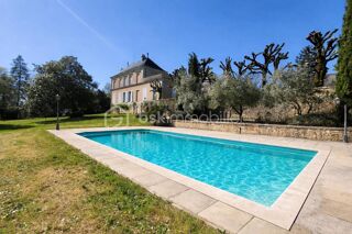  Propri�t�/ch�teau � vendre 15 + pi�ces 632 m�