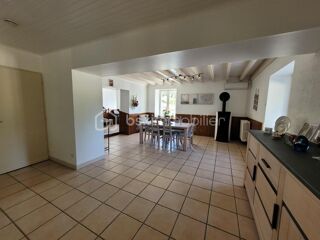  Propriété/château à vendre 5 pièces 141 m²