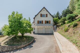  Maison à vendre 8 pièces 241 m²