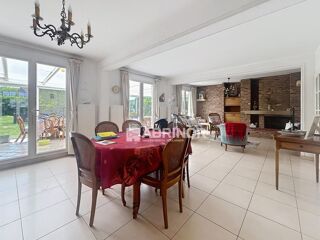  Villa à vendre 6 pièces 140 m²
