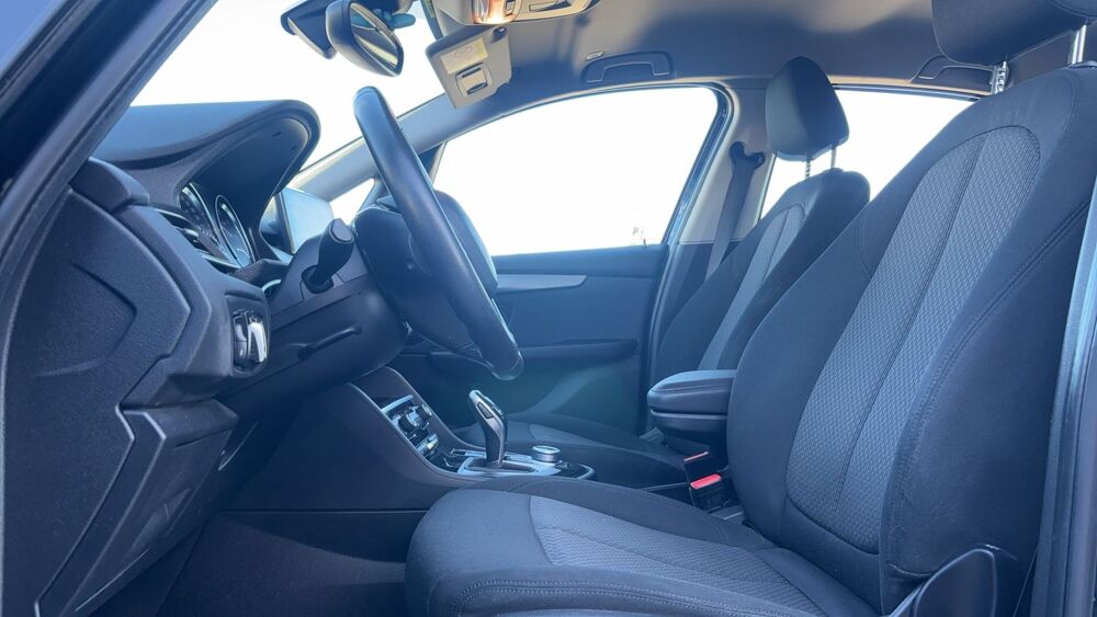 Serie 2 Active tourer 216d 116 BVA Business - Automatique Entretien 2020 occasion 35760 Saint Gregoire