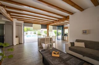  Appartement à louer 2 pièces 75 m²