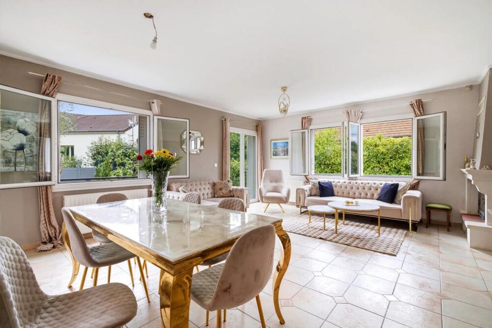 Vente Maison Maison de 5 pièces de 117 m² à Savigny-sur-Orge Savigny sur orge