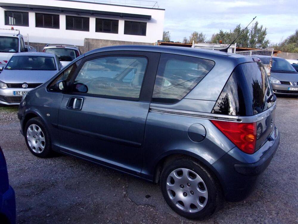 1007 1,6 16v TRONIC DOLCE BOITE AUTO 2005 occasion 13510 &Eacute;guilles