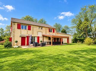  Maison à vendre 9 pièces 269 m²
