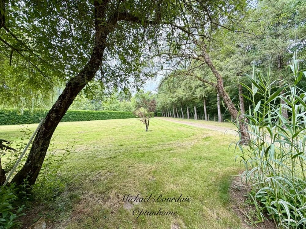 Vente Maison Terrain de loisirs de 4 900 m² avec hangar et espace habitable Savigne sous le lude