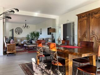  Maison � vendre 9 pi�ces 255 m�