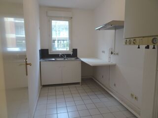  Appartement à louer 2 pièces 42 m²
