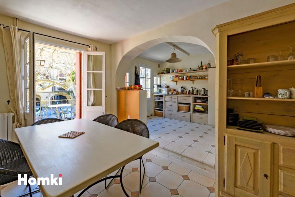 Vente Maison Maison de ville 7 pièces de 174 m2 avec garage et balcon sur Sommières Sommieres