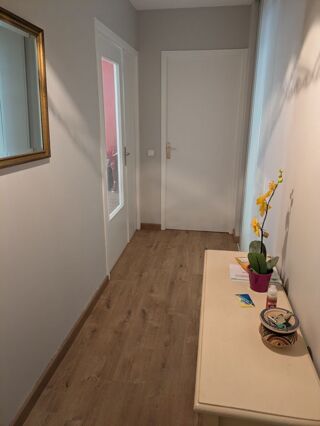  Appartement à louer 3 pièces 67 m²