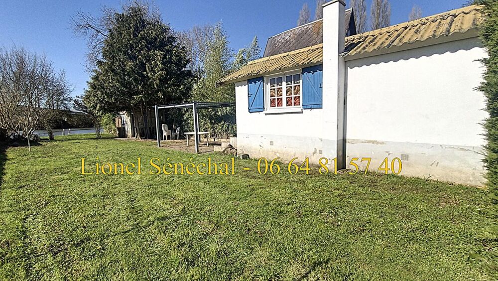Vente Terrain Terrain de loisirs de plus de 500 m2 + un chalet de loisirs en dur de 18 m2  avec un accès direct à la rivière Neuville sur sarthe