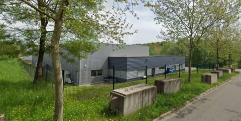   A VENDRE - BATIMENT D ACTIVITES 