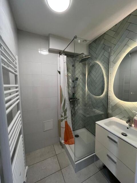  Appartement � louer 2 pi�ces 65 m�