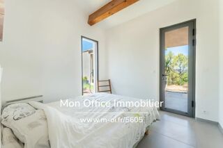  Villa  vendre 5 pices 220 m