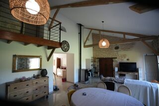  Maison  vendre 8 pices 220 m