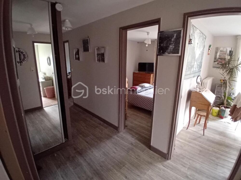 RENNES-BOURG L'EVEQUE-T3 LUMINEUX AVEC BALCON, PARKING ET CAVE