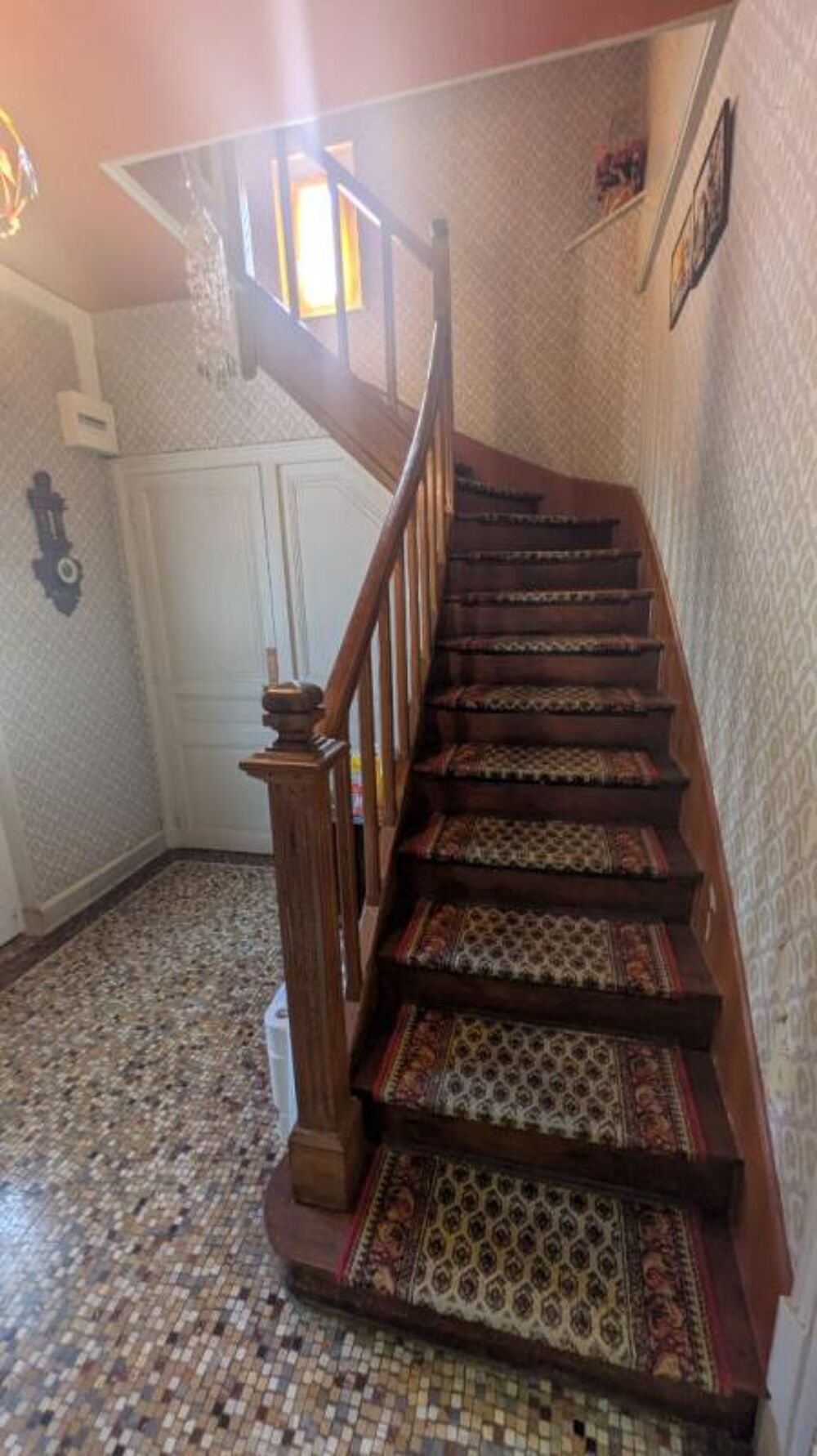 Maison type année 30 avec jardin et dépendances