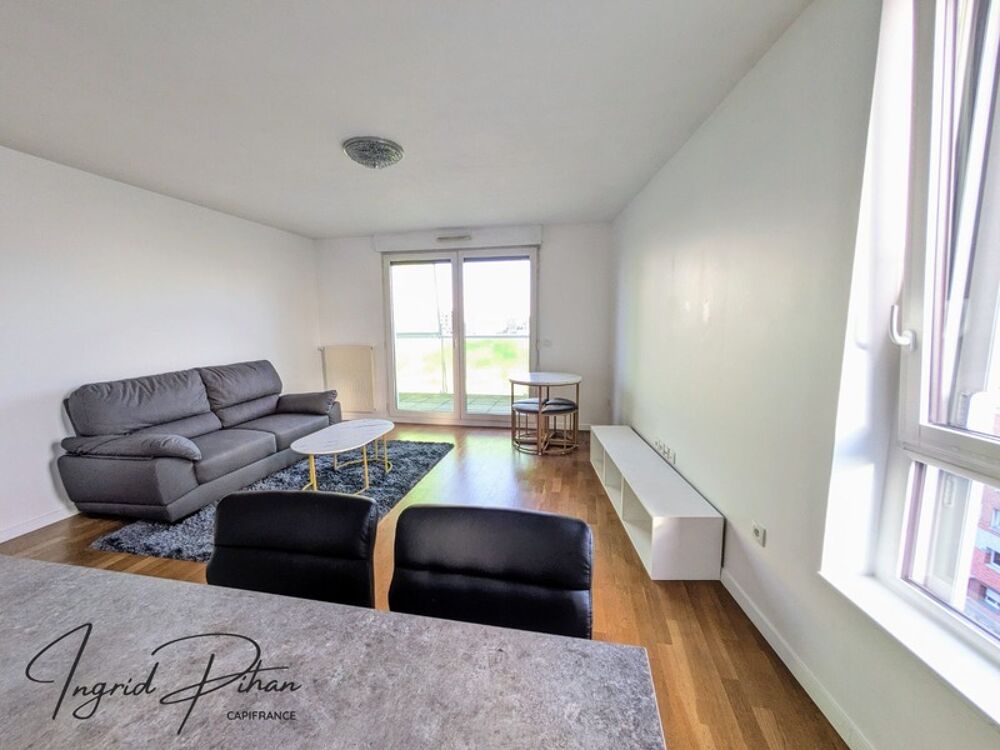 Appartement à louer 4 pièces meublé en dernier étage COLOMBES (92)