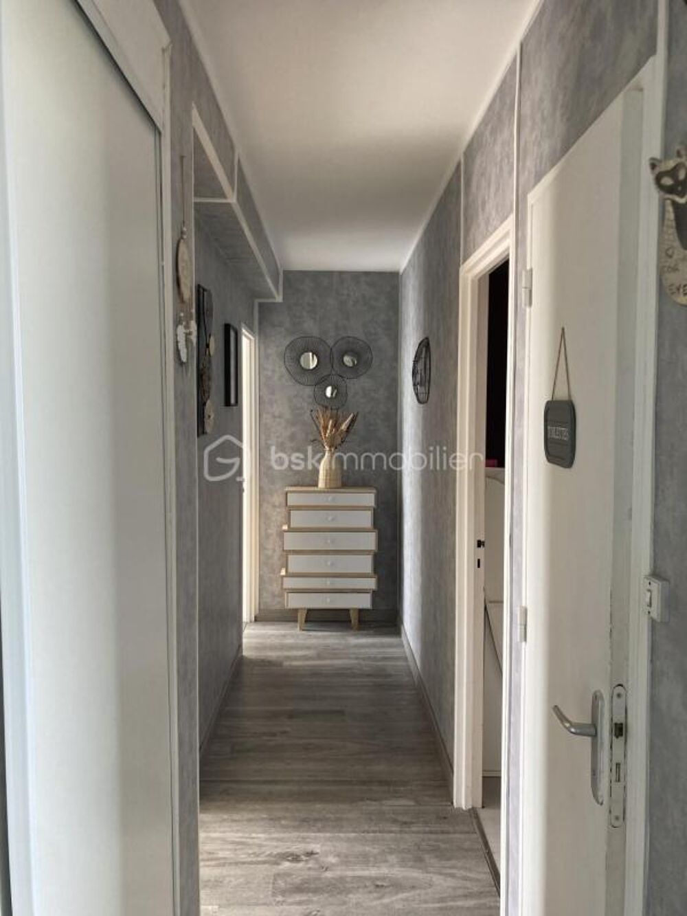 Vente Appartement BEL APPARTEMENT LUMINEUX AVEC 3 CHAMBRES ET GRAND BALCON Saint quentin