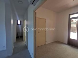  Appartement à louer 6 pièces 86 m²