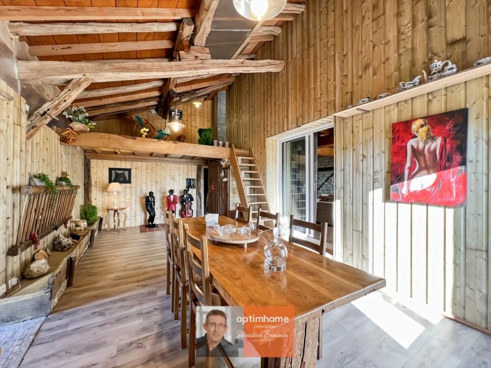 Vente Maison PROPRIÉTÉ D'ENVIRON 230 M² SUR PRÈS DE 2 HECTARES – DÉPENDANCES, PISCINE ET CALME ABSOLU Dommartin les cuiseaux