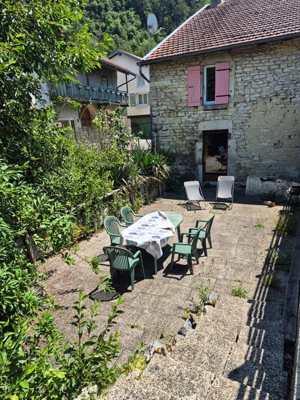 Maison à vendre 6 pièces LECT (39)