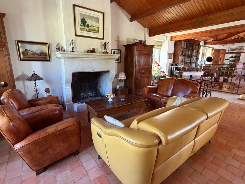 Vente Maison SOULLANS 85300 - DOMAINE PRIVE DE 3,2 HECTARES CLOS - PROPRIETE D'EXCEPTION AVEC GRANGES ET PRESQU'ILE Soullans