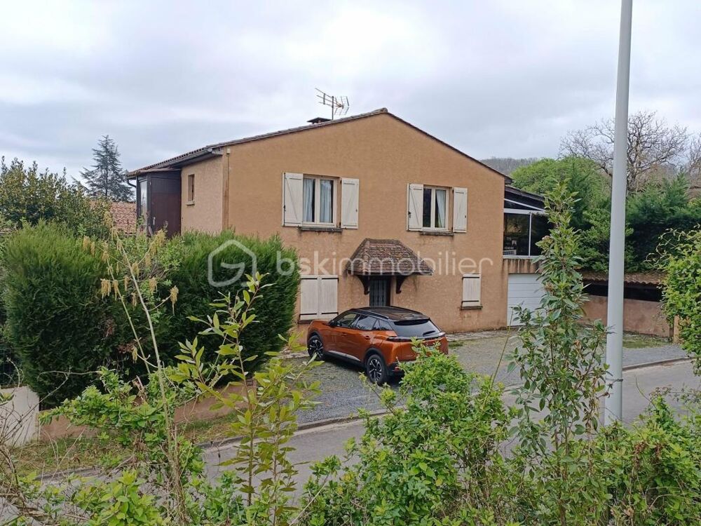 Très joli Pavillon de 146 m2 sur 2 Niveaux avec Garage situé à Siorac-en-Périgord